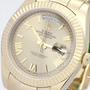 Rolex Day-Date II 40 mm Cadran doré 218238