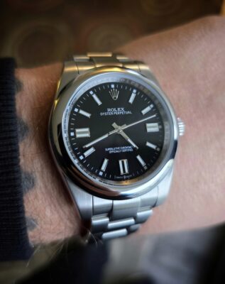 Replica Rolex Oyster Perpetual 41mm Yellow Dial 124300 photo review