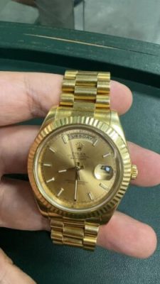 Replica Rolex Day-Date II 40mm Ivory Dial 218238 photo review