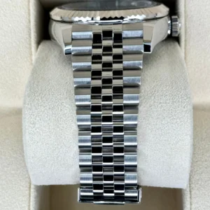 Superclone Rolex Sky-Dweller 42 mm Bright blue Dial 336934 Jubilee