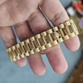 Replica Rolex Day-Date 36mm Gold Dial 118238 photo review
