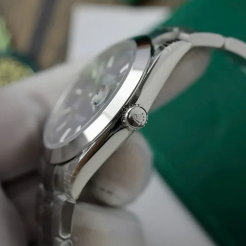 Replica Rolex Lady-Datejust 31mm Blue Dial 178240-2 photo review