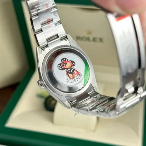 Replica Rolex Oyster Perpetual Lady 36mm Coral Red Dial 126000 photo review