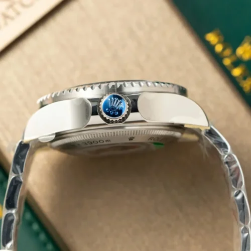 Replica Rolex Deepsea 44mm Black Dial 116660 photo review