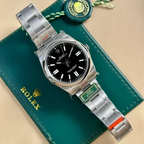 Replica Rolex Oyster Perpetual 41mm Yellow Dial 124300 photo review