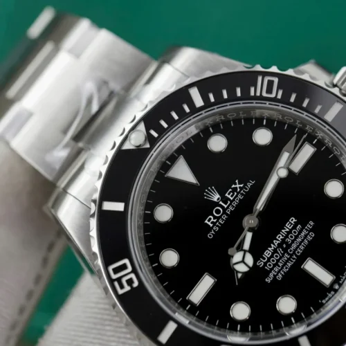 Replica Rolex Submariner 40mm Black Dial 114060 photo review