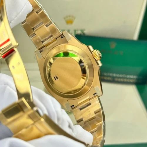 Replica Rolex Submariner 40mm Black Dial 116618LN photo review