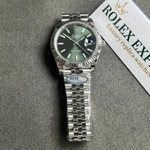 Superclone Rolex Datejust 41 mm Cadran Vert 126334 Jubilee
