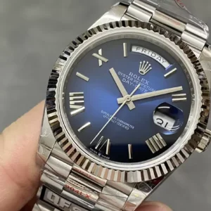 Superkloon Rolex Day-Date 40 mm Ombre Blue Dial 228239