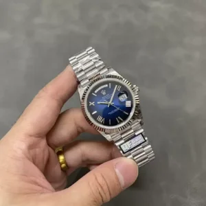 Superkloon Rolex Day-Date 40 mm Ombre Blue Dial 228239