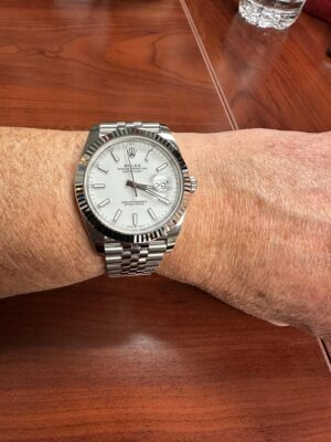 Replica Rolex Datejust 41mm White Dial 126334 Jubilee Flutted photo review