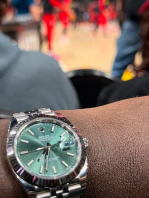Replica Rolex Datejust 41mm Green Dial 126334 Jubilee photo review