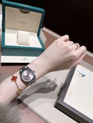 Replica Rolex Lady-Datejust 31mm Pink Dial 178274 photo review