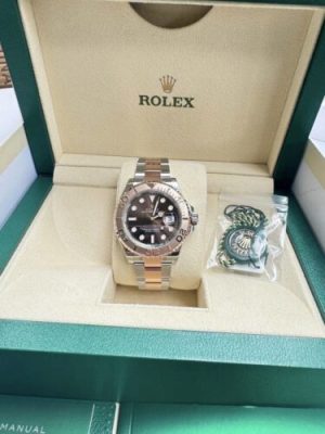 Replica Rolex Yacht-Master 40mm Chocolate Dial 126621 photo review