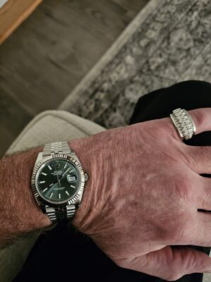 Replica Rolex Datejust 41mm Green Dial 126334 Jubilee photo review