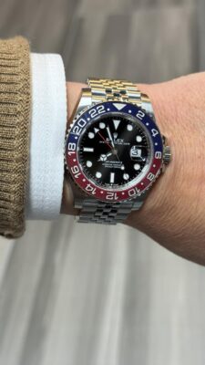 Replica Rolex GMT-Master II 40mm 126710BLRO “Pepsi” Oyster photo review