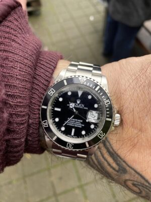 Replica Rolex Submariner 40mm Black Dial 116610LN photo review