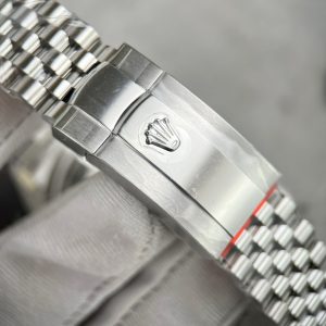 Replica Rolex Datejust White Roman Dial 126334-0024 41 mm