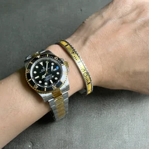Vista alternativa de Replica Yellow Titanium Steel Bezel Bracelet