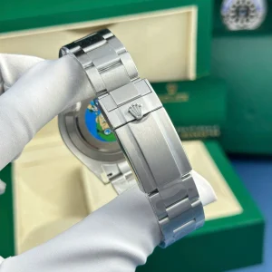 Replica Rolex “Polar” Explorer II White Dial 226570 WSO