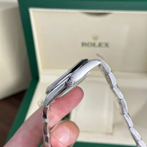 Replica Rolex Oyster Perpetual Blue Dial 124300 41 mm