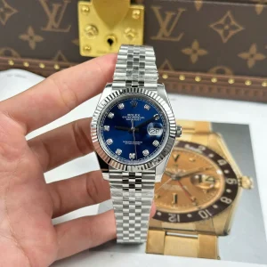 Alternatieve kijk op Replica Rolex Datejust Bright Blue Diamond Dial 126334-0016 41 mm