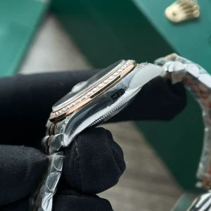 Replica Rolex Datejust Mother of Pearl Diamond Dial 126201-0021 36 mm