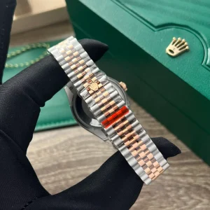 Replica Rolex Datejust Mother of Pearl Diamond Dial 126201-0021 36 mm