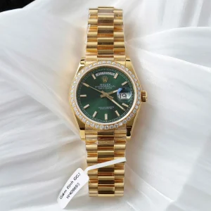 Alternative Sichtweise auf Superclone Rolex Day-Date Bright Green Diamond Dial 128348rbr-0078 36 mm