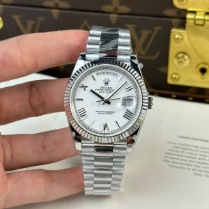 Alternatieve kijk op Superclone Rolex Day-Date White Dial 128239-0059 36 mm