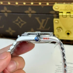 Superclone Rolex Day-Date White Dial 228239-0046 40 mm
