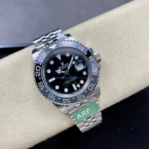 Super Clone Rolex GMT-Master II 126710GRNR “Bruce Wayne” Jubilee 2024 - Image 3