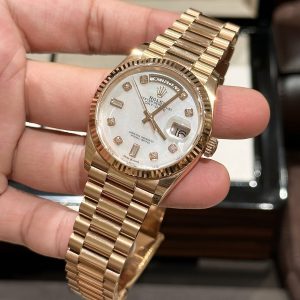 Super Clone Rolex Day-Date White Mother-of-Pearl Diamond Dial 128238-0011 36 mm - Imagen 3