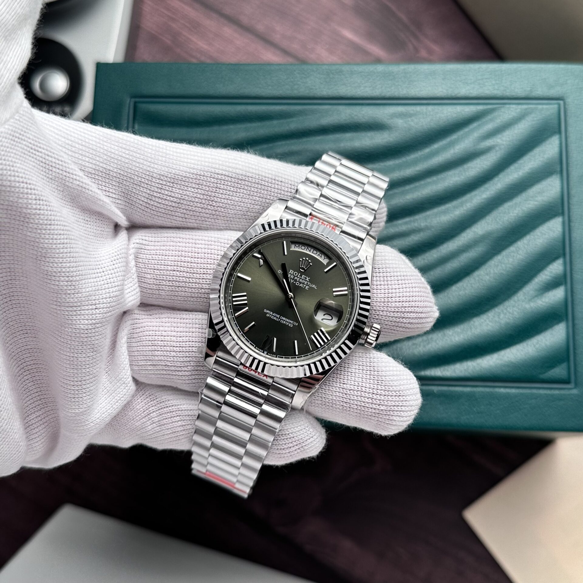 Super Clone Rolex Day-Date Olive Green Dial 228239-0033 40 mm - Imagen 3