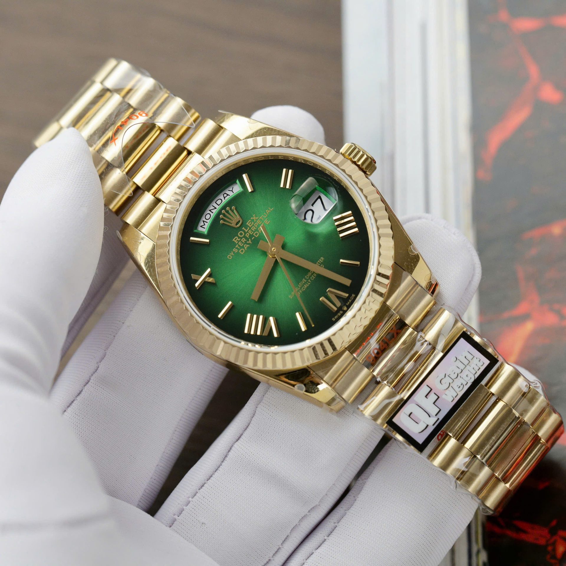 Super Clone Rolex Day-Date Green Ombré Dial 128238-0118 36 mm - Image 4
