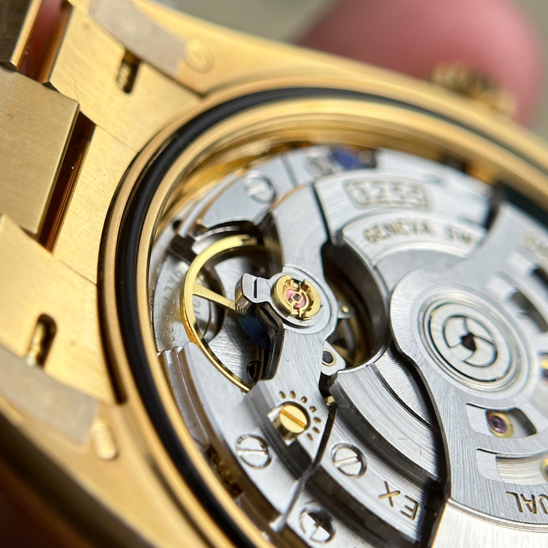 Super Clone Rolex Day-Date Champagne Diamond Dial 228238-0005 40 mm - Image 13