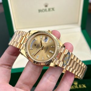 Super Clone Rolex Day-Date Champagne Diamond Dial 228238-0005 40 mm - Image 4