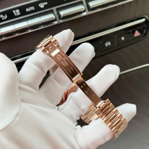 Super Clone Rolex Day-Date Chocolate Diamond Dial 228235-0003 40 mm – Image 10
