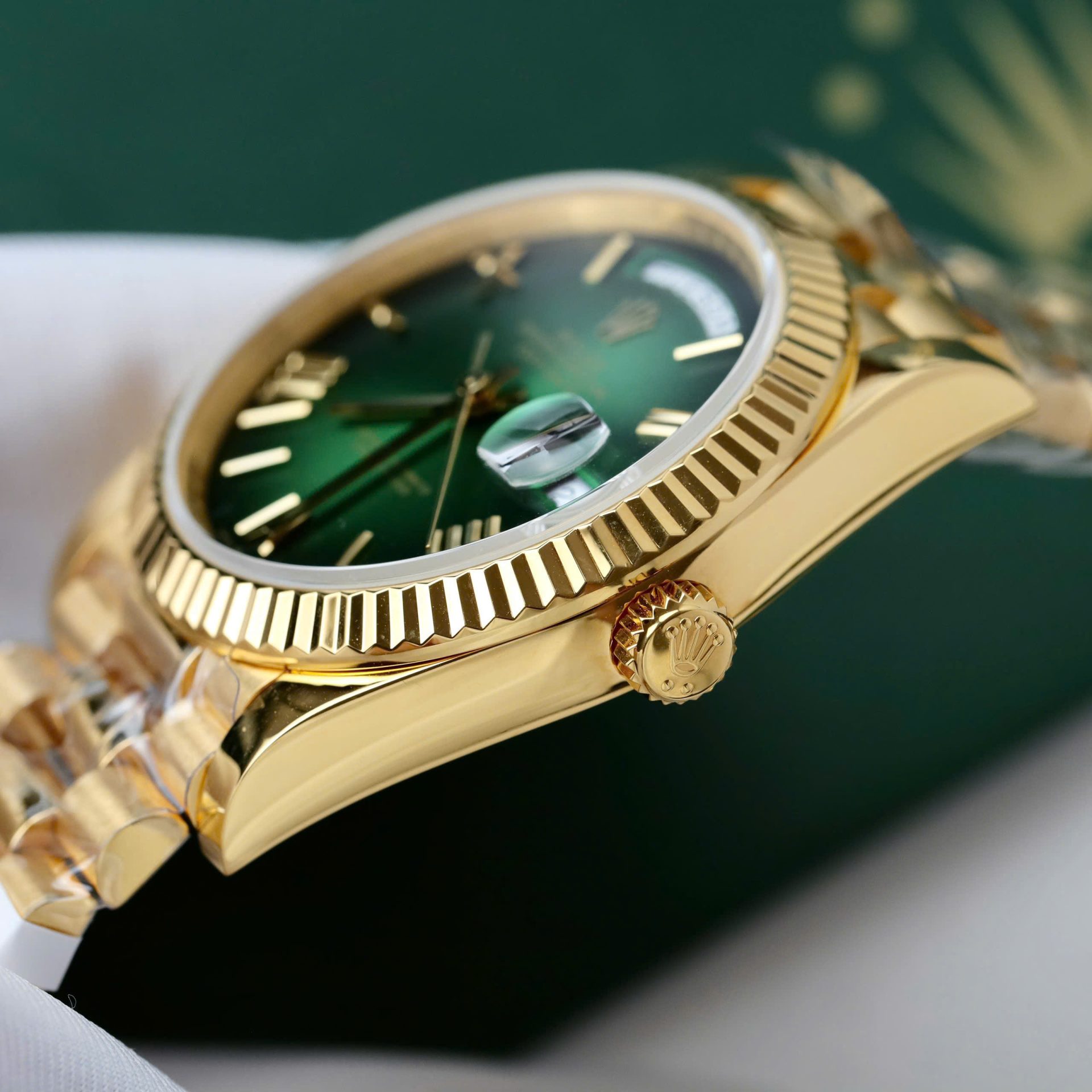 Super Clone Rolex Day-Date Green Ombré Dial 228238-0069 40 mm - Image 8