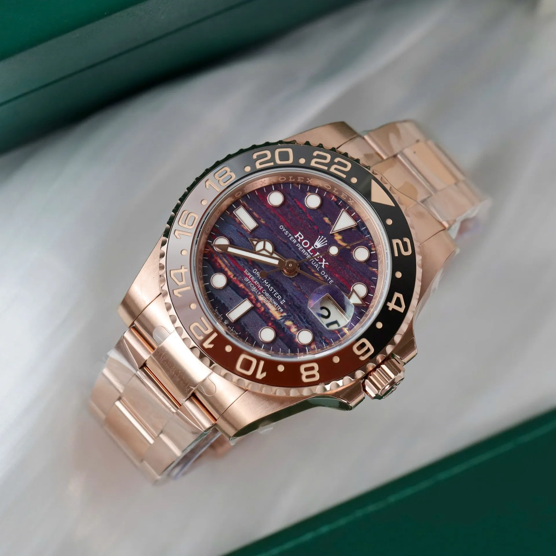 Rolex GMT-Master II 40 mm 126715CHNR Tiger Iron Dial - Image 3