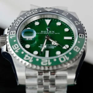 Rolex GMT-Master II 40 mm 126729VTNR Jubilee (Absinthe) - Image 5