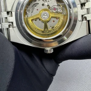 Rolex Land-Dweller 40 mm Ice Blue Dial - Imagen 11