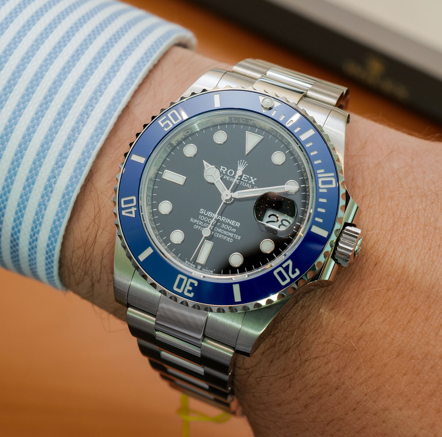 Rolex Submariner Date 126619LB (Cookie Monster) - Imagen 11