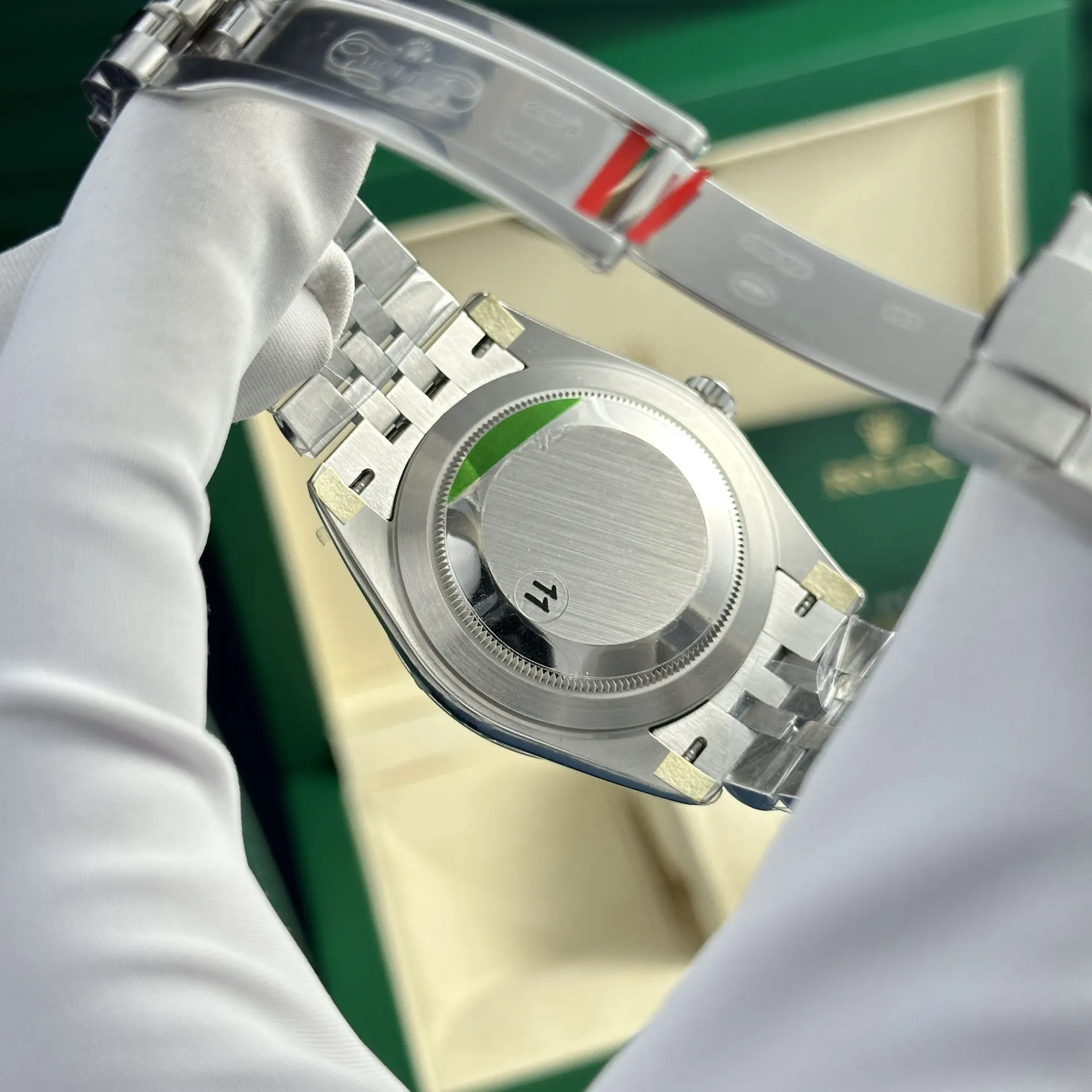 Rolex Datejust Green Dial 126334 Jubilee 41 mm - Image 7
