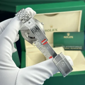 Rolex Datejust Green Dial 126334 Jubilee 41 mm - Image 8