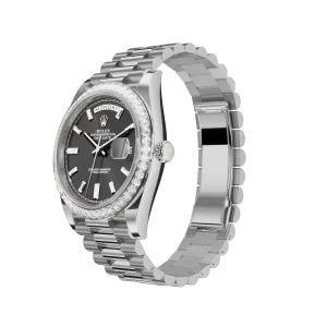 Vista alternativa de Rolex Day-Date: 40mm white gold, with a bright black, diamond-set dial, diamond-set bezel and a President bracelet, m228349rbr-0003